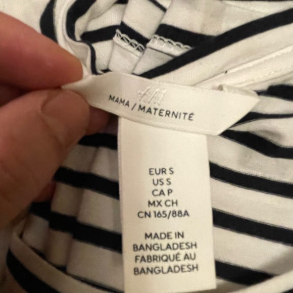 H&M maternity blouses - Picture 4 of 4